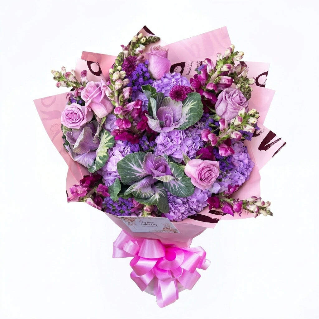 Ramo Lila de Encanto con Hortensias Boca de Dragon Rosas y Margaritas
