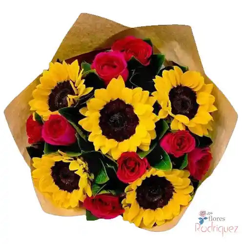 Arreglo Radiante: 8 Rosas & 5 Girasoles