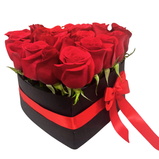 Caja de Corazon 24 Rosas Rojas