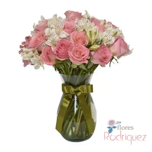 Jarrón Rosas Rosadas Y Astromelias a Domicilio